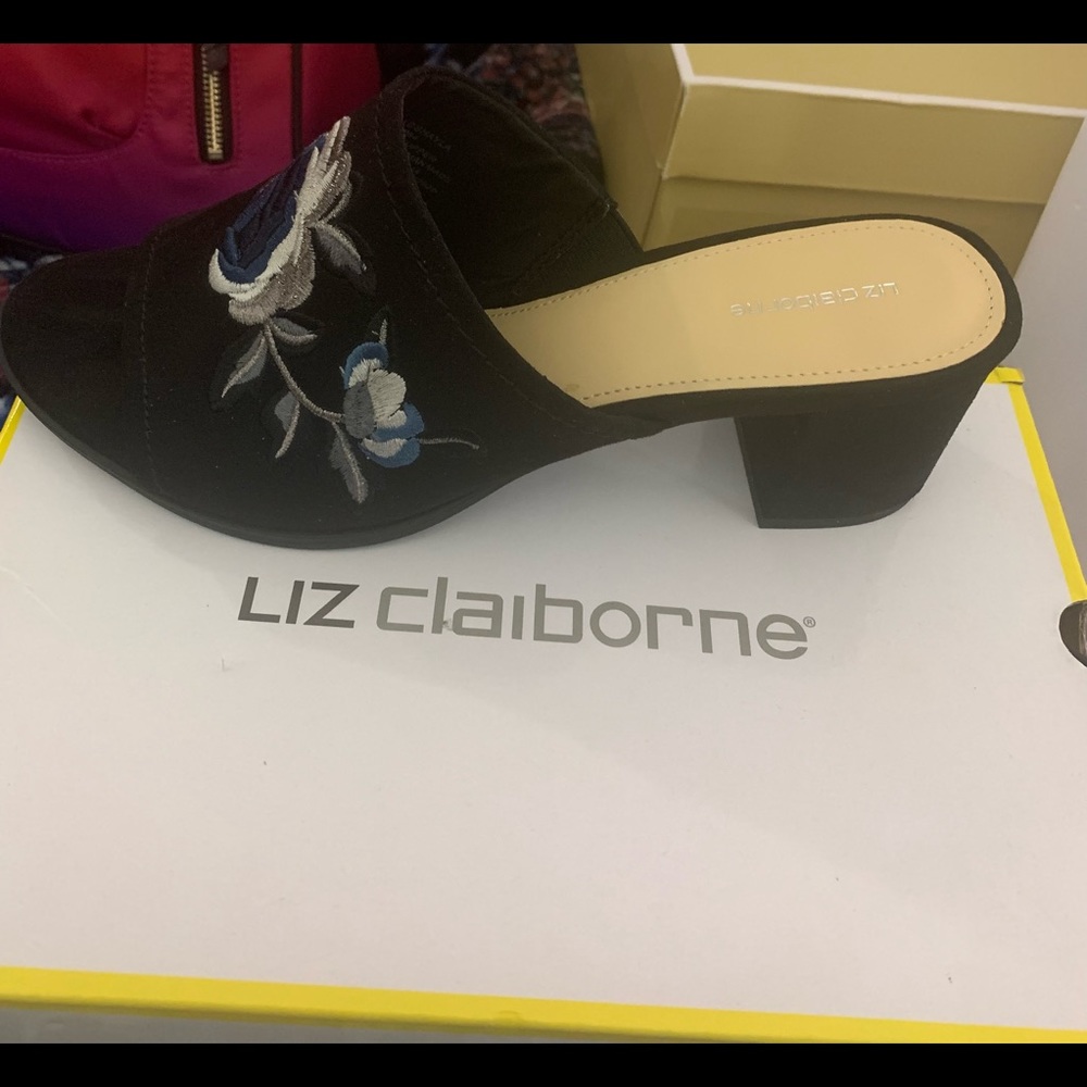 Liz Claiborne shayla black mule blocked heel slides